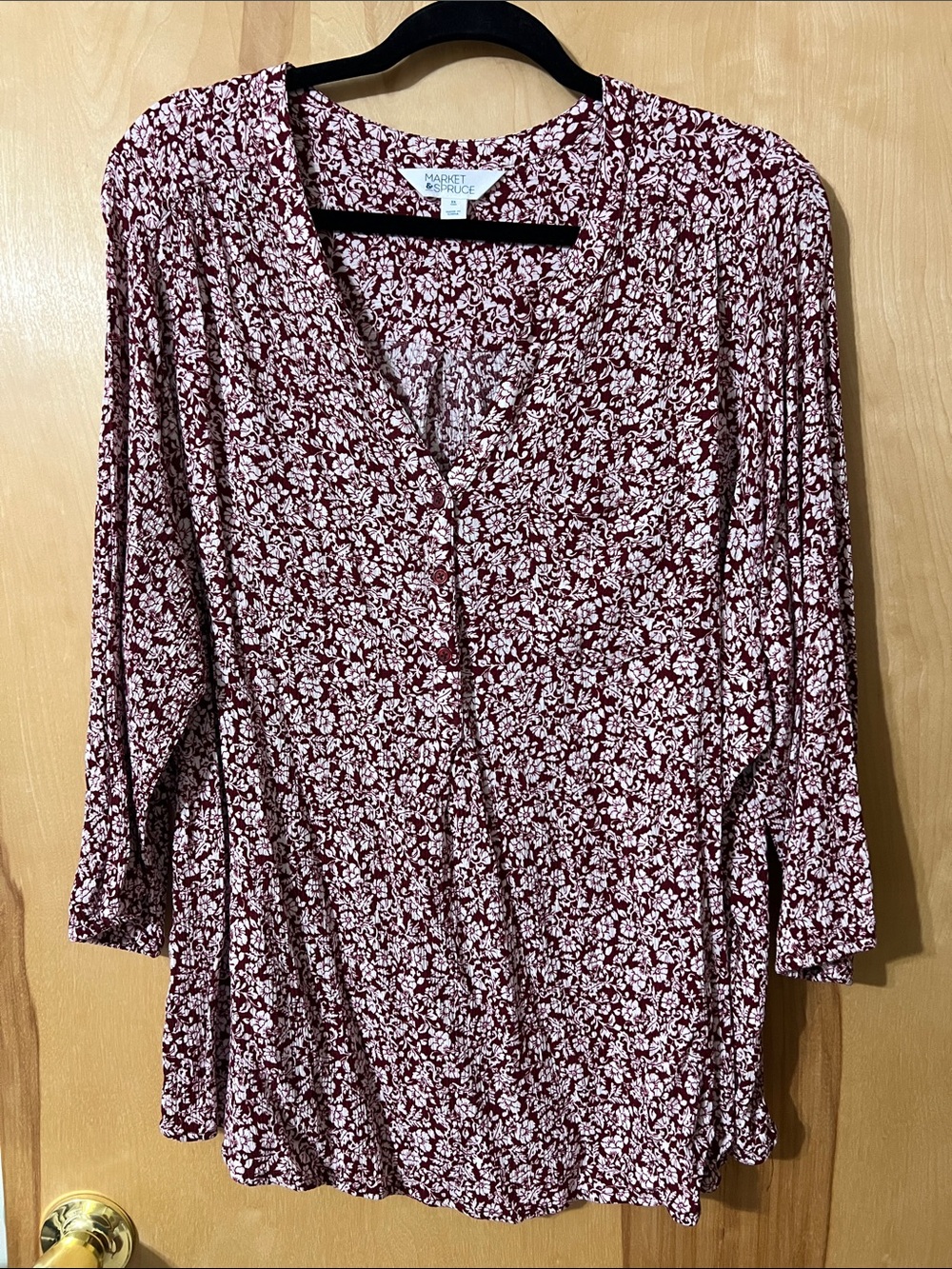 Market & Spruce Burgundy and White Floral V-Neck Tunic